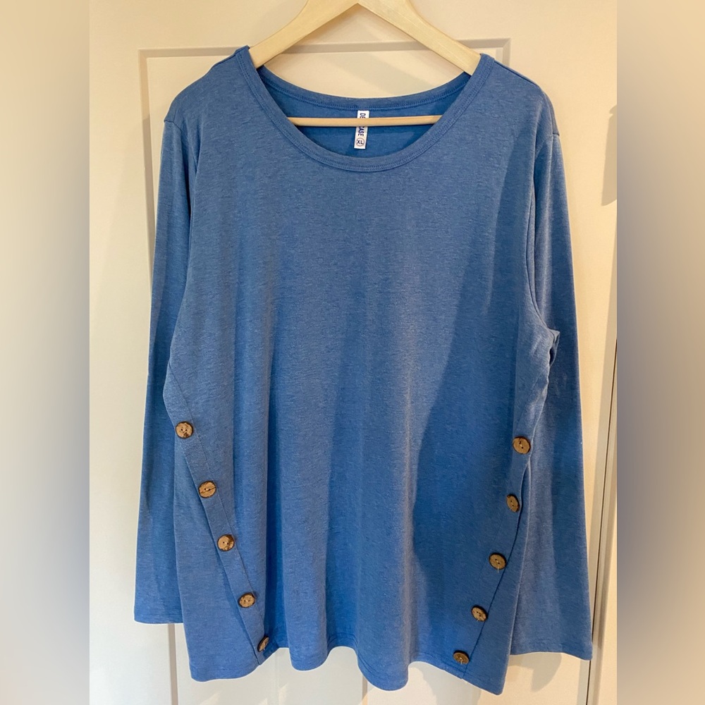 Cute tee-shirt
